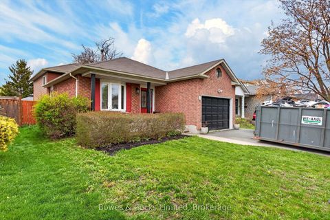Photo 1 at 4 Claret Road, Courtice, Clarington