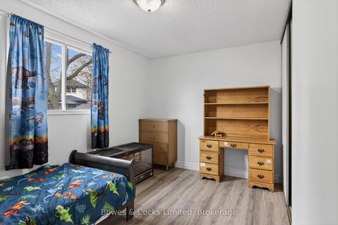 Photo 17 at 4 Claret Road, Courtice, Clarington