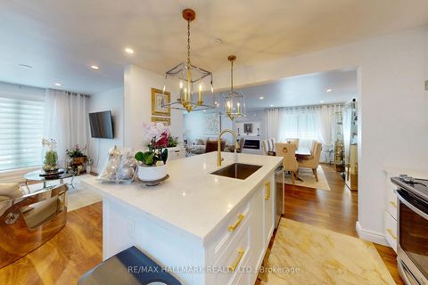 Photo 5 at 96 Searle Avenue, Bathurst Manor, Toronto