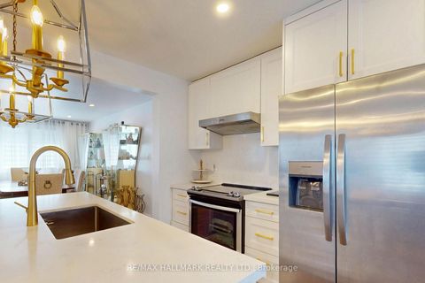 Photo 6 at 96 Searle Avenue, Bathurst Manor, Toronto