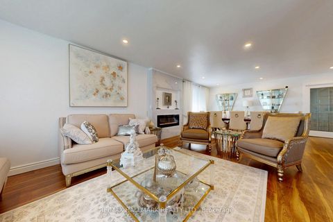 Photo 11 at 96 Searle Avenue, Bathurst Manor, Toronto