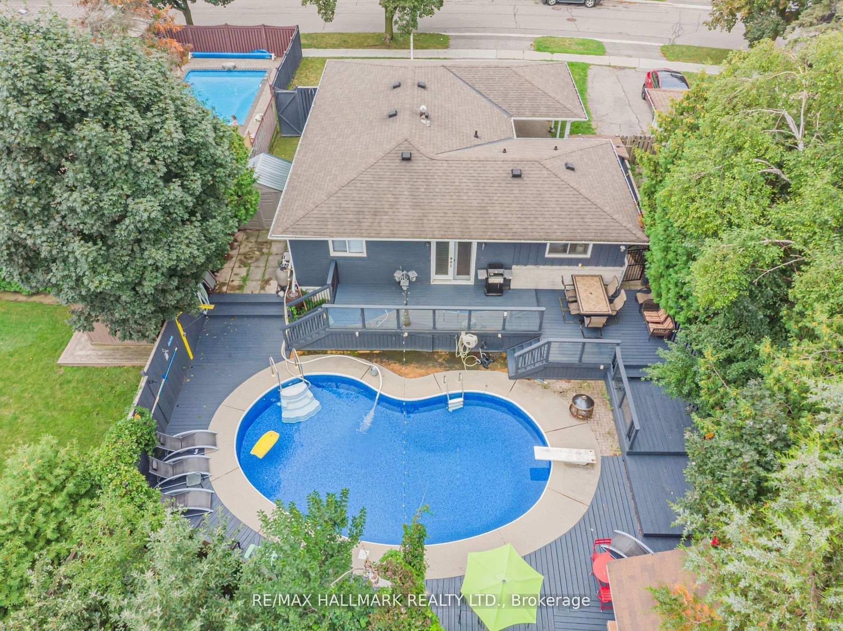 4 Devins Drive, Aurora Heights, Aurora photo 0
