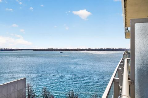 Photo 1 at 816 - 39 Queens Quay E, Waterfront Communities C8, Toronto