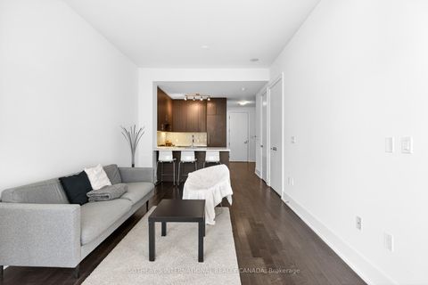Photo 4 at 816 - 39 Queens Quay E, Waterfront Communities C8, Toronto