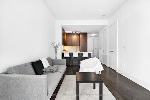 Photo 5 at 816 - 39 Queens Quay E, Waterfront Communities C8, Toronto
