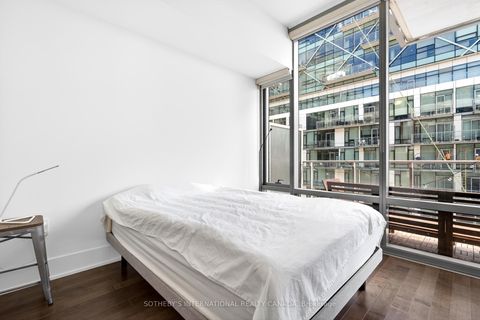 Photo 14 at 816 - 39 Queens Quay E, Waterfront Communities C8, Toronto