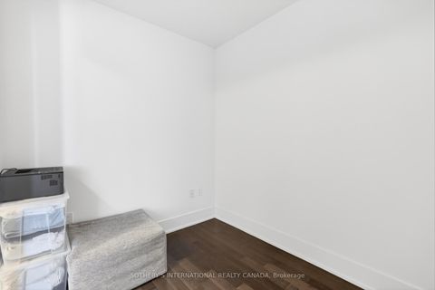 Photo 23 at 816 - 39 Queens Quay E, Waterfront Communities C8, Toronto