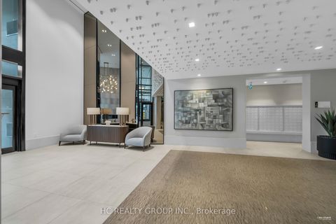 Photo 2 at 603 - 2020 Bathurst Street, Cedarvale, Toronto