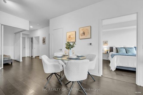 Photo 10 at 603 - 2020 Bathurst Street, Cedarvale, Toronto