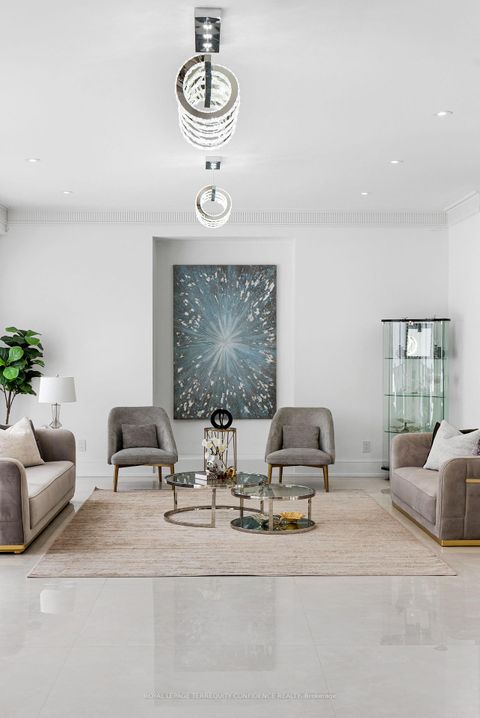 Photo 9 at 85 Crestwood Road, Yorkhill, Vaughan