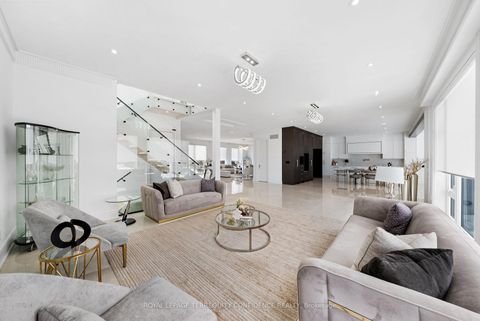 Photo 12 at 85 Crestwood Road, Yorkhill, Vaughan
