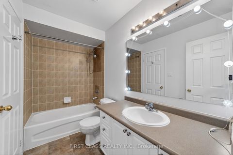 Photo 30 at Th10 - 3076 Lake Shore Boulevard W, New Toronto, Toronto