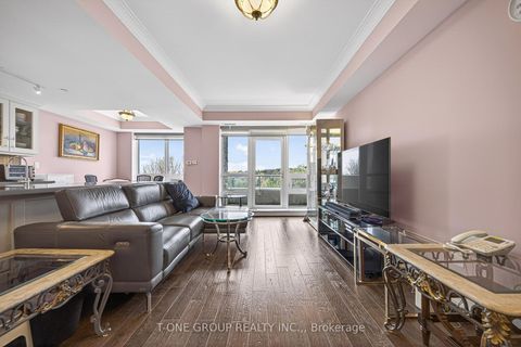 Photo 9 at 306 - 9 Stollery Pond Crescent, Angus Glen, Markham