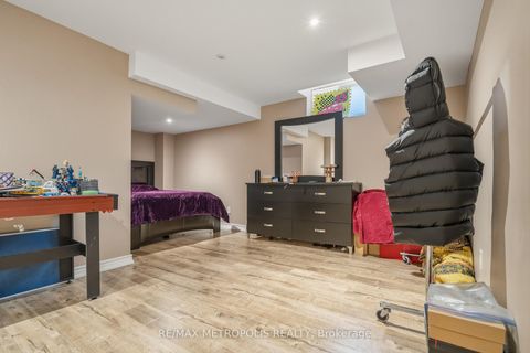 Photo 33 at 1069 Nellie Little Crescent, Wyndham, Newmarket