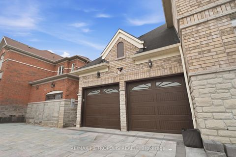 Photo 41 at 1069 Nellie Little Crescent, Wyndham, Newmarket