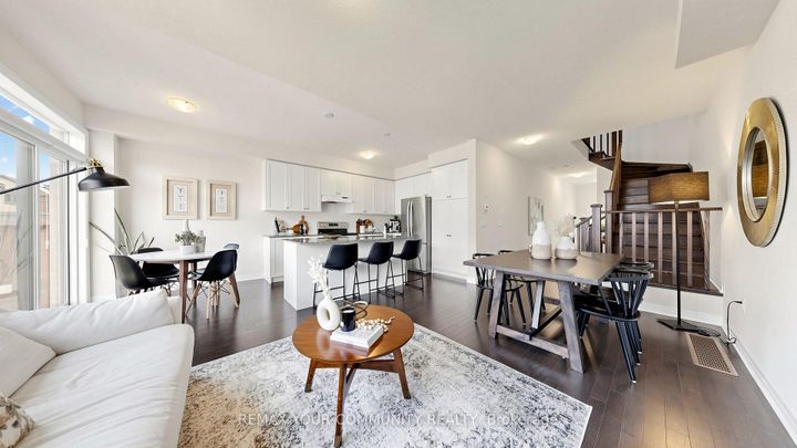Photo 5 at 63 Landolfi Way, Bradford, Bradford West Gwillimbury