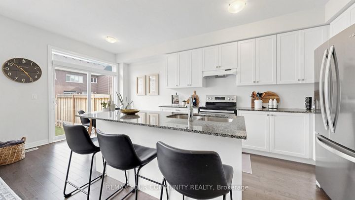 Photo 12 at 63 Landolfi Way, Bradford, Bradford West Gwillimbury