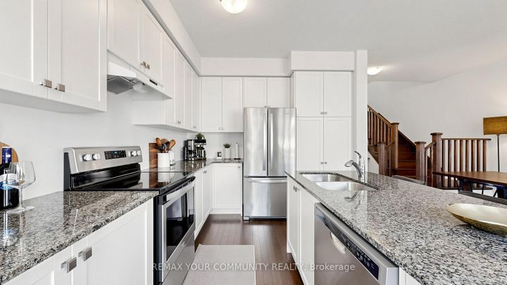 Photo 14 at 63 Landolfi Way, Bradford, Bradford West Gwillimbury