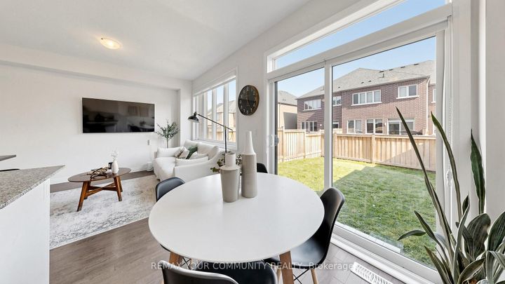 Photo 20 at 63 Landolfi Way, Bradford, Bradford West Gwillimbury