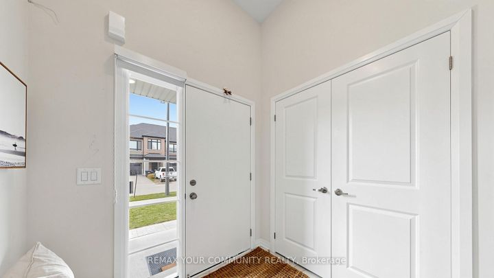 Photo 25 at 63 Landolfi Way, Bradford, Bradford West Gwillimbury
