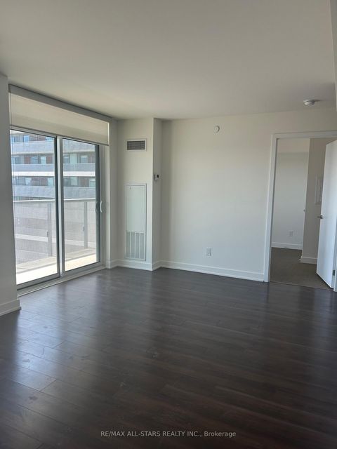 Photo 8 at 1004 - 160 Flemington Road, Glen Park, Toronto