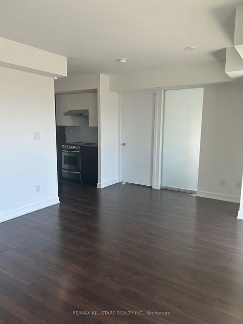 Photo 9 at 1004 - 160 Flemington Road, Glen Park, Toronto