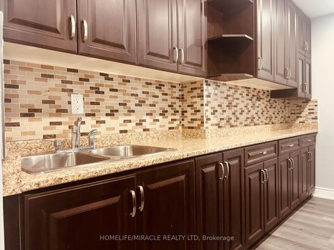 Photo 4 at 1905 - 2645 Kipling Avenue, Jamestown, Toronto
