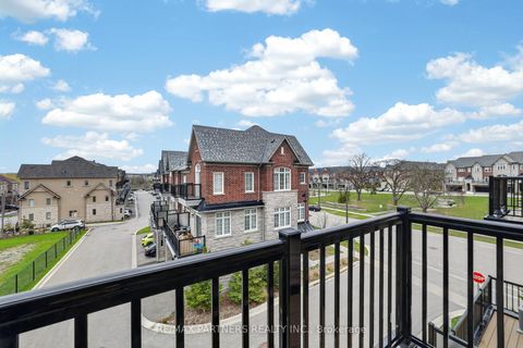 Photo 23 at 3 Fernhill Lane, Angus Glen, Markham