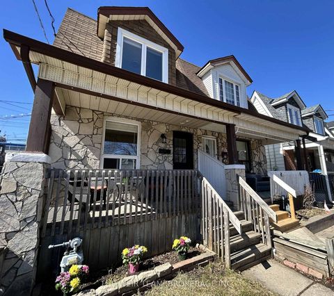 Photo 1 at 10 Eldon Avenue, Crescent Town, Toronto