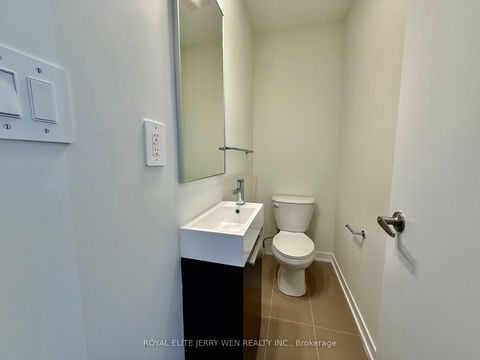 Photo 6 at 46 Green Gardens Boulevard, Lawrence, Toronto