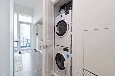 Photo 18 at 2006 - 251 Jarvis Street, Moss Park, Toronto