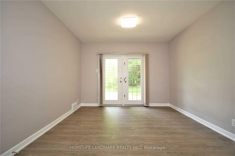 Photo 14 at 3 Elmbank Road, Uplands, Vaughan