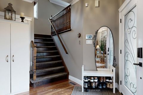 Photo 18 at 32 Stephanie Lane, Painswick South, Barrie