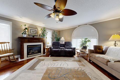 Photo 21 at 32 Stephanie Lane, Painswick South, Barrie