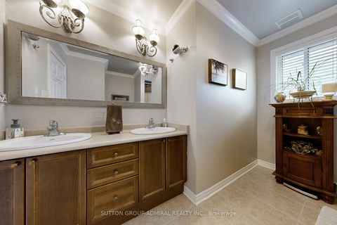 Photo 31 at 32 Stephanie Lane, Painswick South, Barrie