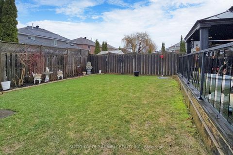 Photo 49 at 32 Stephanie Lane, Painswick South, Barrie