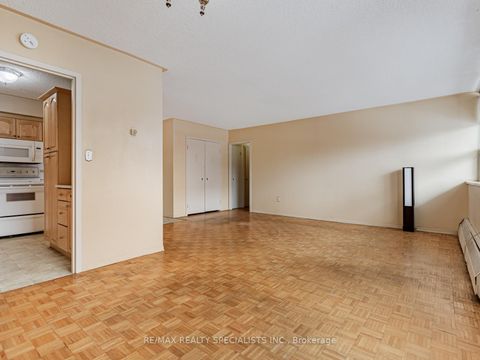 Photo 4 at 401 - 151 La Rose Avenue, Humber Heights, Toronto