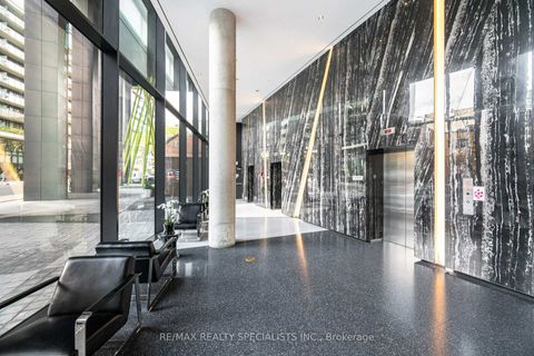 Photo 2 at 3012 - 125 Peter Street, Waterfront Communities C1, Toronto