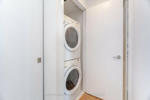 Photo 19 at 3012 - 125 Peter Street, Waterfront Communities C1, Toronto