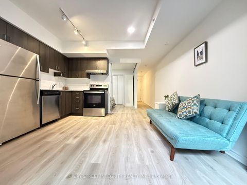 Photo 3 at 201 - 1 Falaise Road, West Hill, Toronto