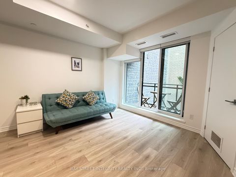 Photo 4 at 201 - 1 Falaise Road, West Hill, Toronto