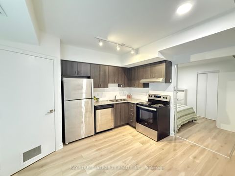Photo 5 at 201 - 1 Falaise Road, West Hill, Toronto