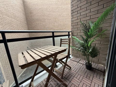 Photo 11 at 201 - 1 Falaise Road, West Hill, Toronto