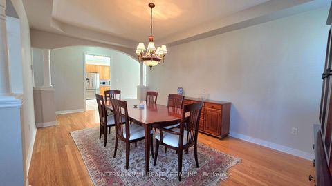 Photo 11 at 30 O'Hara Crescent, Jefferson, Richmond Hill