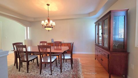 Photo 12 at 30 O'Hara Crescent, Jefferson, Richmond Hill