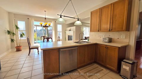 Photo 18 at 30 O'Hara Crescent, Jefferson, Richmond Hill
