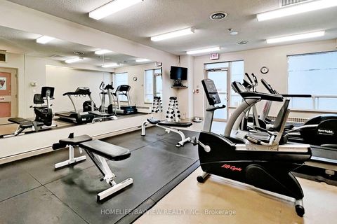 Photo 17 at 1708 - 18 Hillcrest Avenue, Willowdale East, Toronto