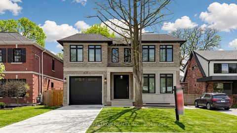 Photo 8 at 431 Heath Street E, Leaside, Toronto