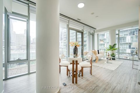 Photo 4 at 402 - 39 Queens Quay E, Waterfront Communities C1, Toronto