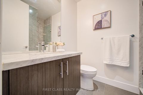 Photo 28 at 402 - 39 Queens Quay E, Waterfront Communities C1, Toronto